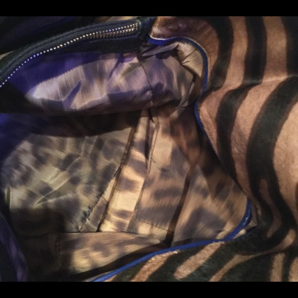 Stuart Weitzman - Picture 4 of 13